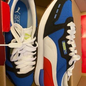 Puma Sneakers (Soft Foam)